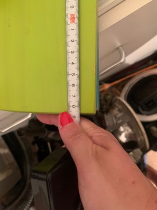 Estanterías pared forma nube y soportes tambien.