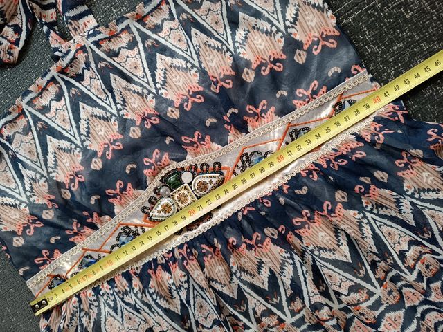 Vestido anudado al cuello