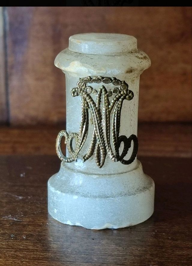 Antigua Peana de Alabastro