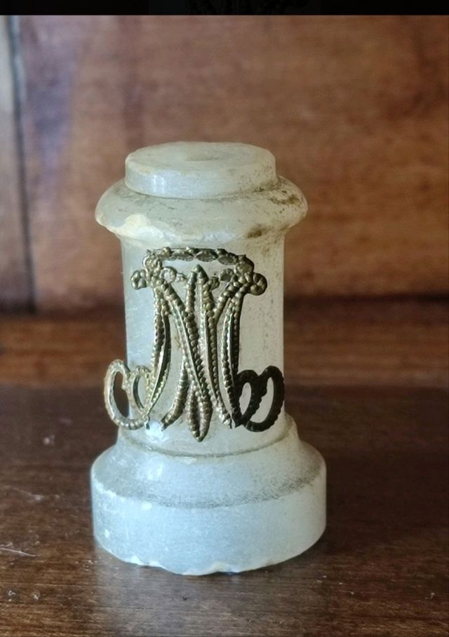 Antigua Peana de Alabastro