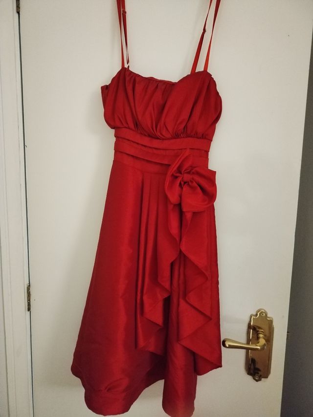 vestido fiesta burdeos. sin estrenar