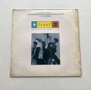 LOTE DE 2 VINILOS ORIGINALES LEVEL 42!!