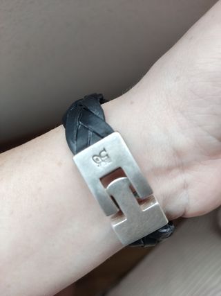 Pulsera cuero Unode50