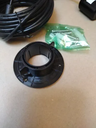 Cámara Pinhole IP Hikvision DS-2CD6412FWD-L10 1.3M