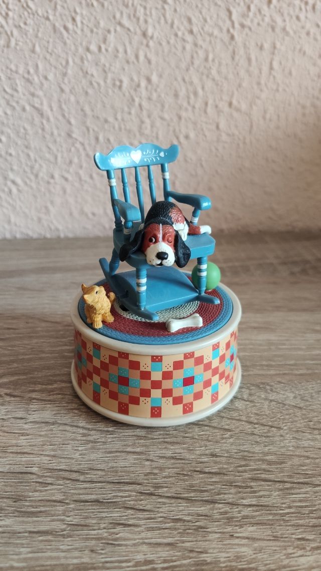 CAJA DE MÚSICA ENESCO 1987