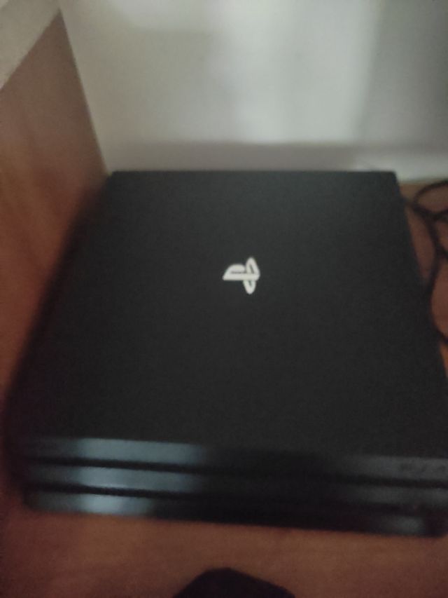 play station 4 pro