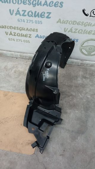 Pases de rueda delanteros Toyota Corolla Verso