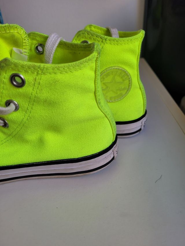 converse fluor