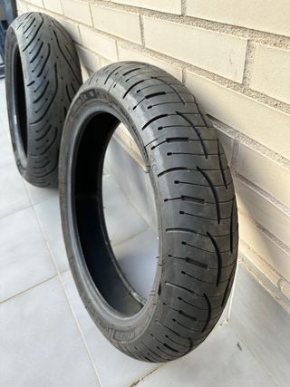 Neumáticos MICHELIN Pilot Road 4 Scooter