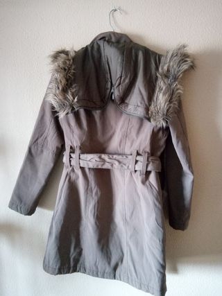 Abrigo / Chaquetón / Parka negra