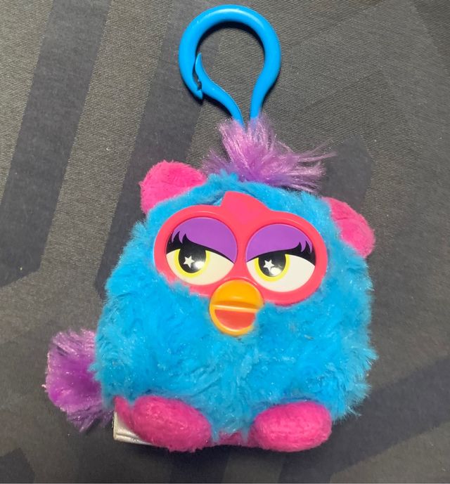 Llavero furby