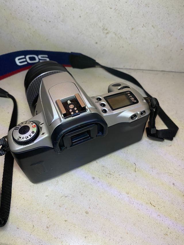 Camera canon eos 300
