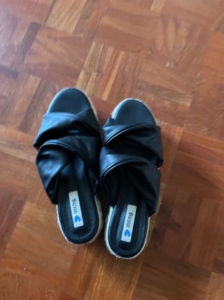 Sandalias Mustang 41