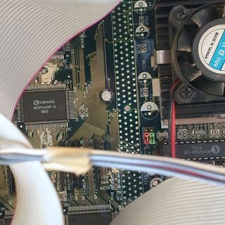 ordenador 1995 vintage s3 trio64v+