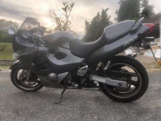 Suzuki GSX600F