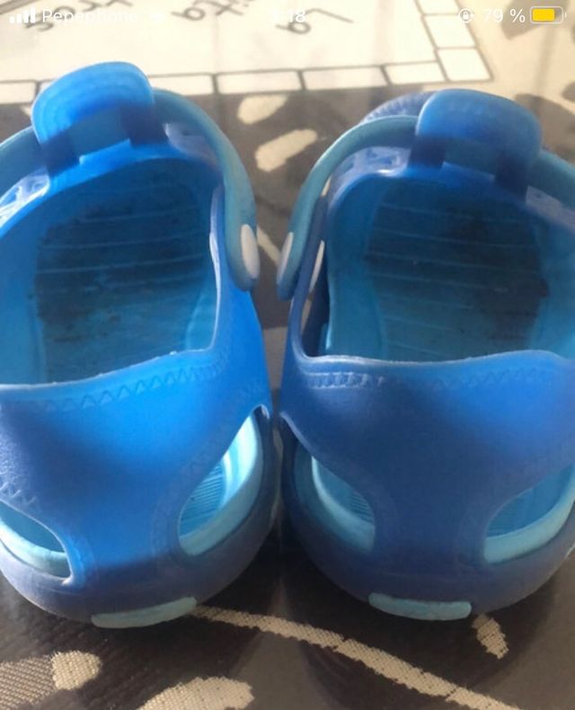 Cangrejeras/chanclas para niños