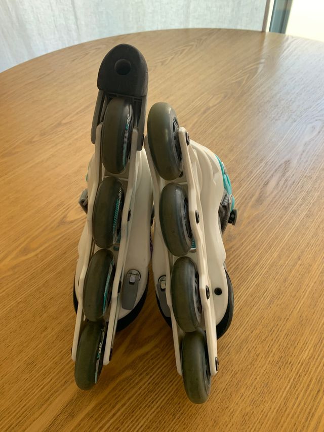 Pattini da ragazza in linea Oxelo taglia 29-32