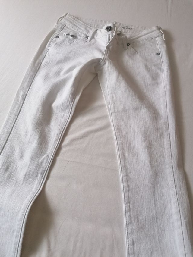 Vaquero blanco. talla 34