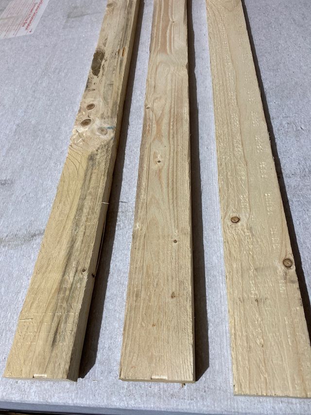 Listones o tablas de madera de segunda mano por 1 EUR en Toledo en WALLAPOP