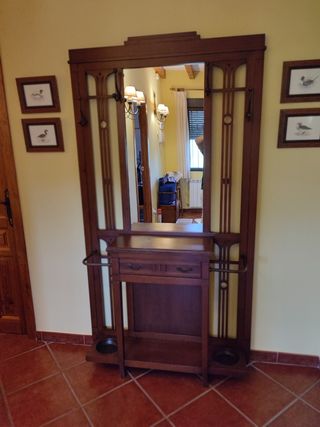 PERCHERO O MUEBLE DE ENTRADA
