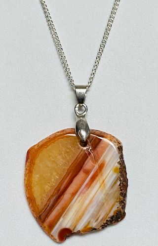 Colgante con agata naranja y cadena plata ley 925
