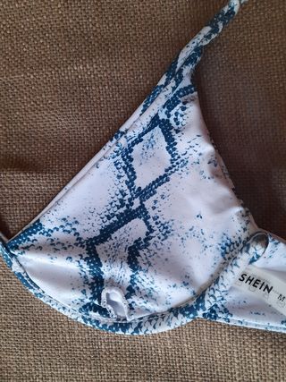 Bikini piel de serpiente SHEIN