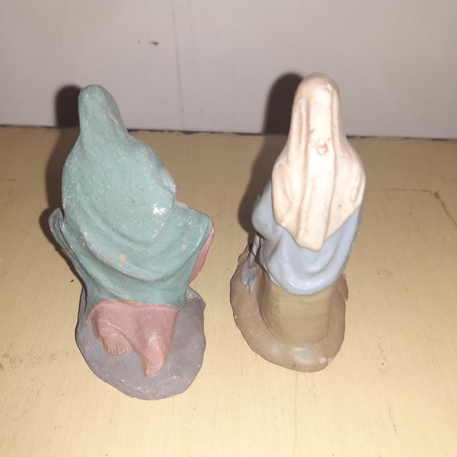 Figuras de belén Virgen María. 2 euros la pieza