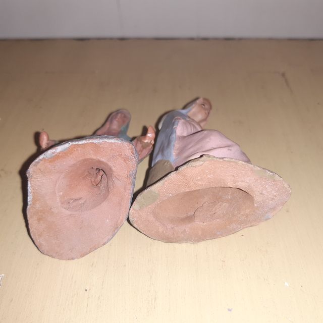 Figuras de belén Virgen María. 2 euros la pieza