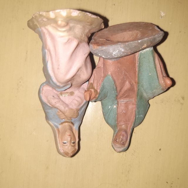 Figuras de belén Virgen María. 2 euros la pieza