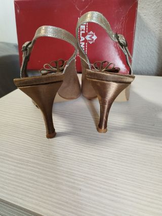 sandalia oro y bronce