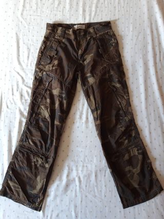 Pantalón militar camuflaje