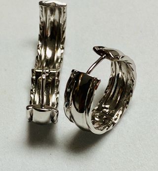 Pendientes estilo arracadas en acero inoxidable