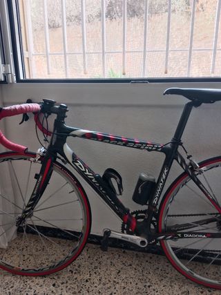 bicicleta carbono. Carretera