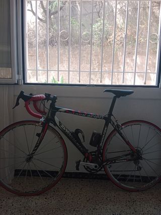 bicicleta carbono. Carretera