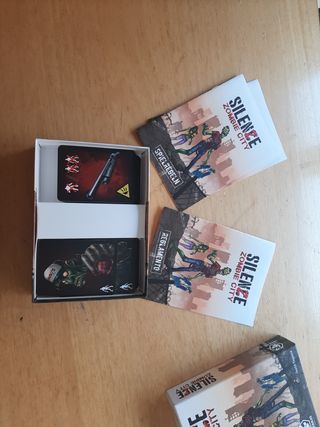 juego silence  zombie city