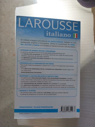 Diccionario de italiano Larousse + 2Cds