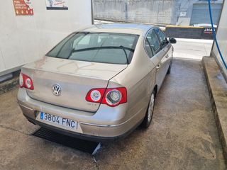 Volkswagen Passat 2007