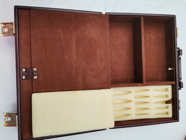 Maletín profesional médico piel. Nuevo