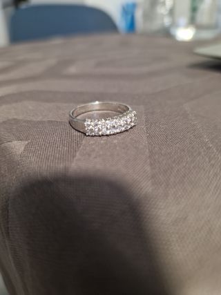 Anillo plata baño oro blanco circonitas cristal