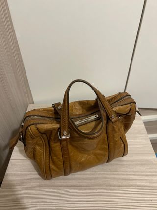 Bolso de mano en cuero Bimba y Lola