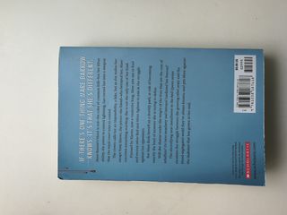 La reina roja y la espada de cristal