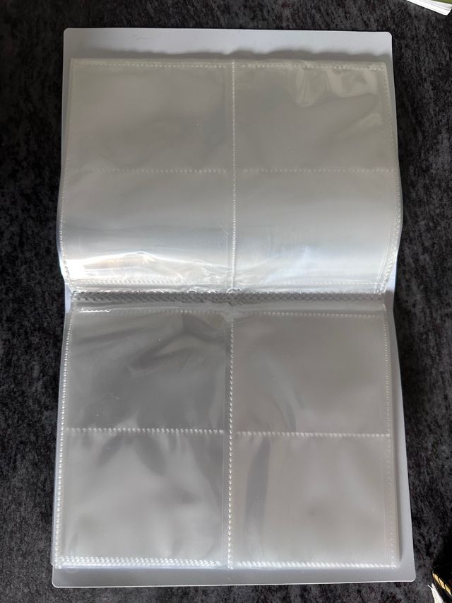 Carpesano POKÉMON NUEVO para meter cartas