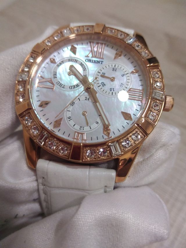 Reloj Orient mujer 37mm, esfera nácar