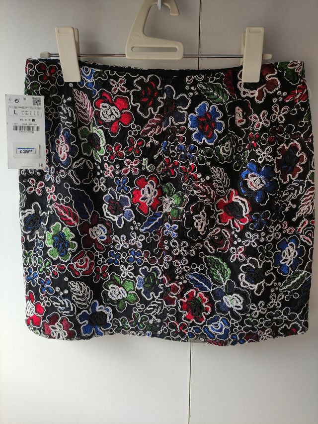 Falda Nueva Zara