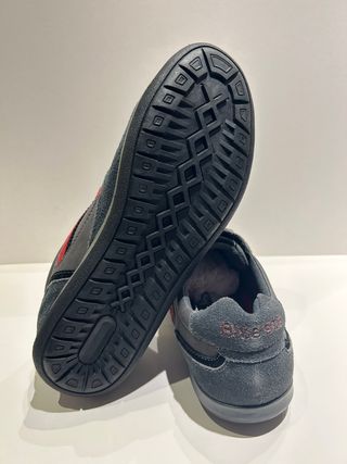 Bamba, talla 41.