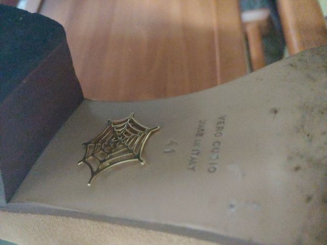 Zapatos de salón Charlotte Olimpia.