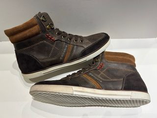 Botin, talla 41.