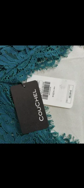 Vestido para fiesta, color verde, sin estrenar.