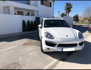Porsche Cayenne 2012