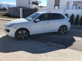 Porsche Cayenne 2012